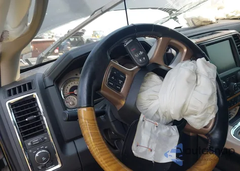 2017 Ram 1500 Longhorn z USA, uszkodzony, nr VIN 1C6RR7WT6HS534442